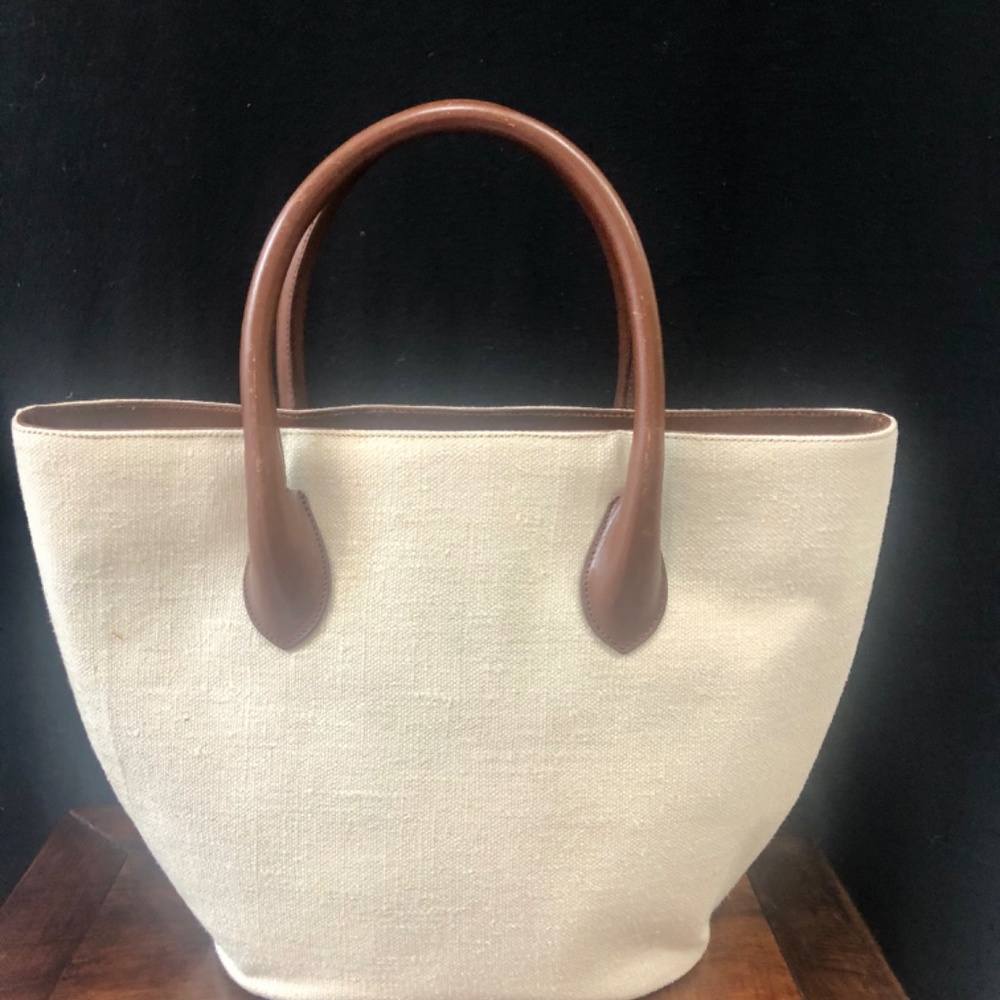 Embroidered Spring Handbag - Picture 3 of 7